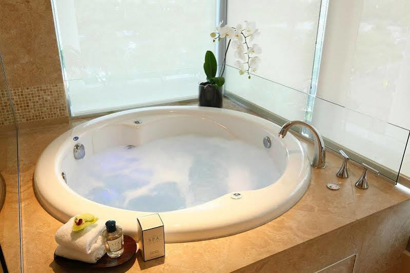 Jet Luxury At The Trump Waikiki Oahu Екстериор снимка